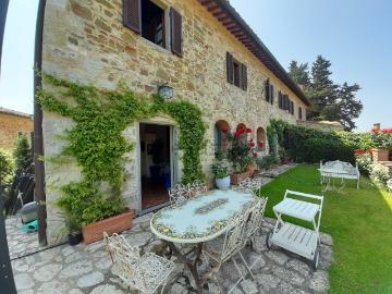 Villetta indipendente in vendita di 350 m² in Strada di San Donato in Perano