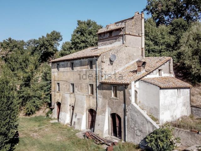 Villetta indipendente in vendita di 350 m² in Strada SR2, 26