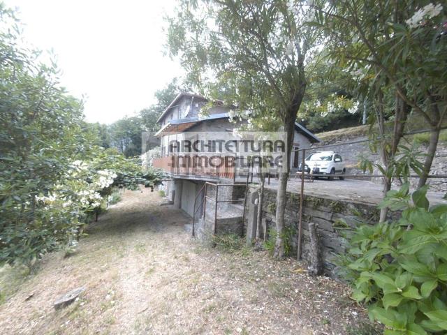 Villetta indipendente in vendita di 350 m² in Strada Provinciale 30