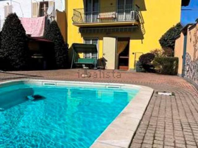 Villetta indipendente in vendita di 351 m² in Via del Bruccio, 9