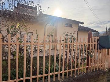 Villetta indipendente in vendita di 351 m² in Via San Giorgio