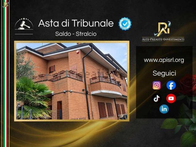 Villetta indipendente in vendita di 352 m² in Via Ivo Morselli, 23