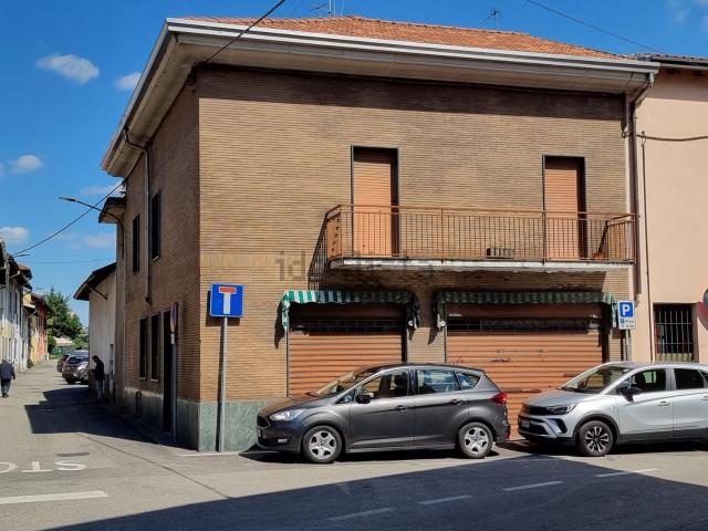 Villetta indipendente in vendita di 355 m² in Via Badia