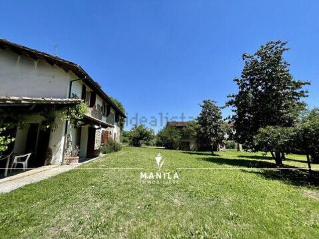 Villetta indipendente in vendita di 355 m² in Via Fossa