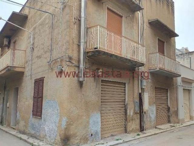 Villetta indipendente in vendita di 356 m²