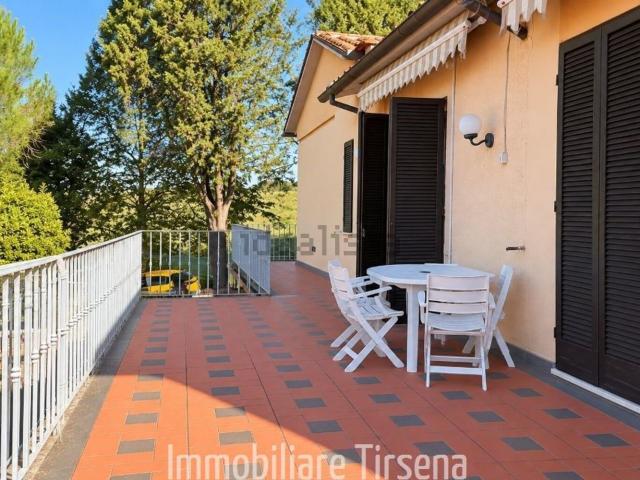 Villetta indipendente in vendita di 358 m²