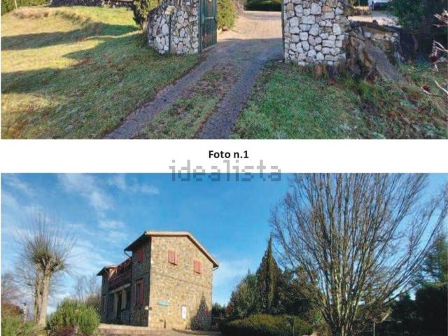 Villetta indipendente in vendita di 359 m² in Via Case Sparse, 1