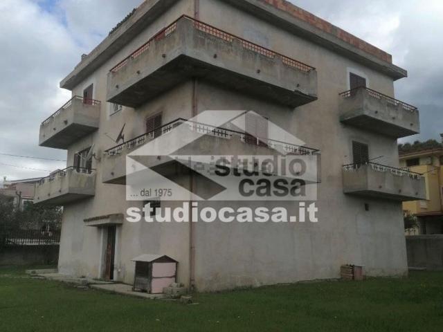 Villetta indipendente in vendita di 360 m²