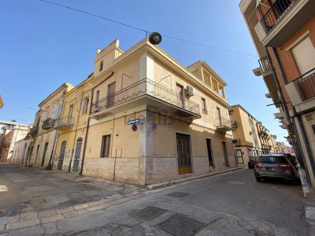 Villetta indipendente in vendita di 360 m² in Via Antonio Morigerato