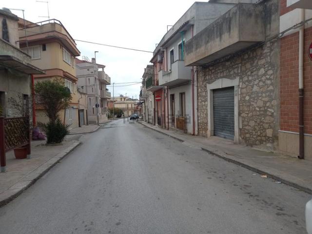 Villetta indipendente in vendita di 360 m² in Via Sant&apos  Alessandra, 53