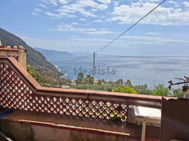 Villetta indipendente in vendita di 360 m² in Via Rotabile