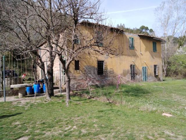 Villetta indipendente in vendita di 360 m² in Via Unita&apos  d&apos  Italia, 114