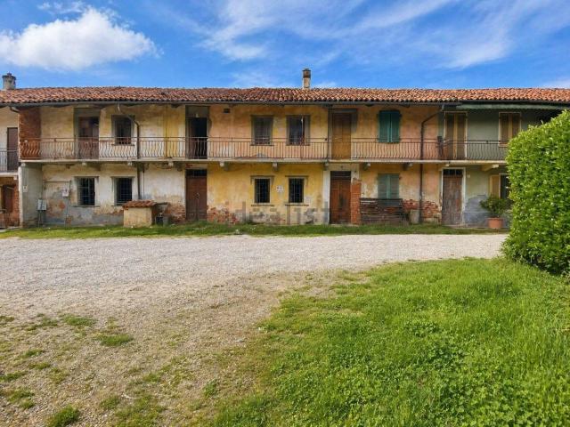 Villetta indipendente in vendita di 360 m² in Località Biglini, 1