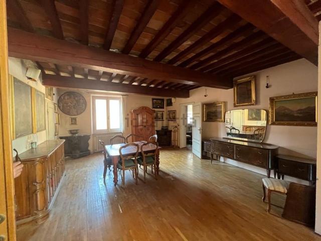 Villetta indipendente in vendita di 360 m² in Piazza Francesco Carrara