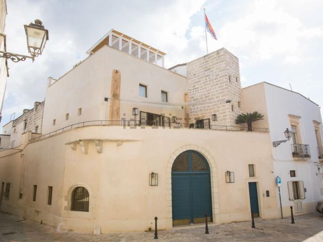 Villetta indipendente in vendita di 360 m² in Piazzetta Galluccio, 1