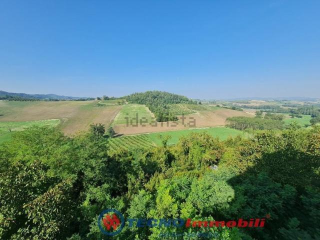 Villetta indipendente in vendita di 365 m² in Via Giacomo Matteotti, 1