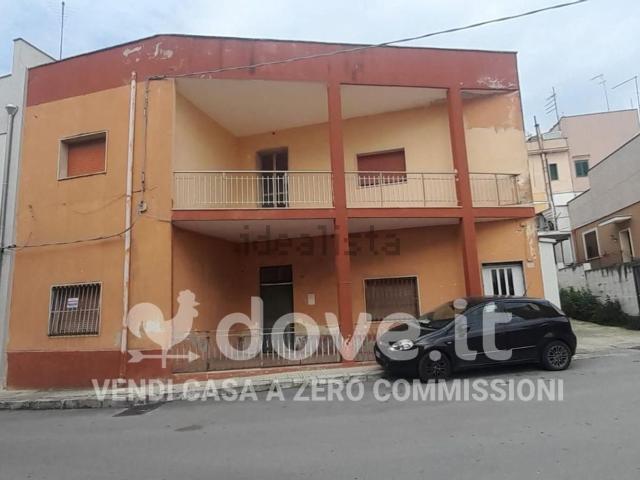 Villetta indipendente in vendita di 367 m² in Via Enrico Toti, 40