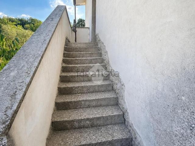 Villetta indipendente in vendita di 367 m² in Via Leviti