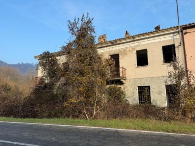 Villetta indipendente in vendita di 368 m² in Strada Della Valle, 48