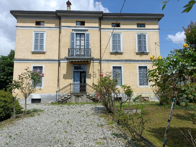 Villetta indipendente in vendita di 370 m²