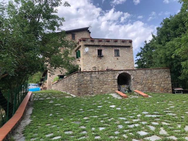Villetta indipendente in vendita di 370 m²