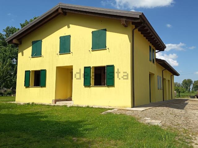 Villetta indipendente in vendita di 370 m²