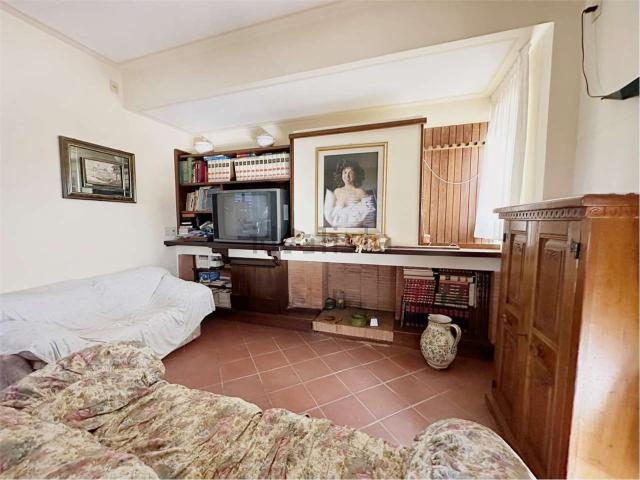 Villetta indipendente in vendita di 370 m² in Via delle Ville, 493