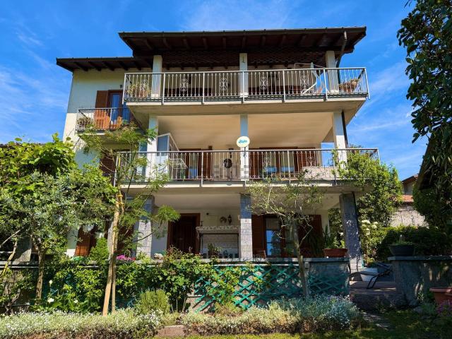 Villetta indipendente in vendita di 370 m² in Via Motto Inferiore, 5