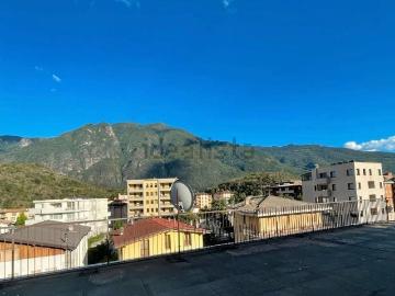 Villetta indipendente in vendita di 371 m² in Via Roccole, 41