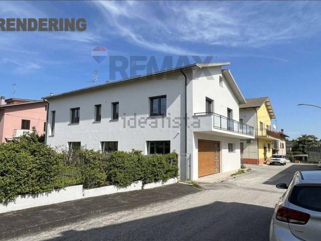 Villetta indipendente in vendita di 372 m² in Via Leonardo da Vinci, 16