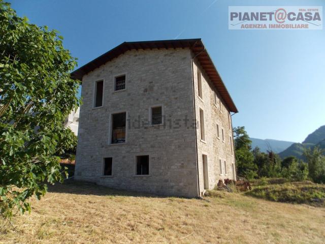 Villetta indipendente in vendita di 380 m²
