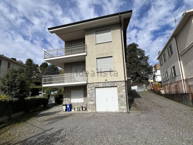 Villetta indipendente in vendita di 380 m² in Via San Felice, 5
