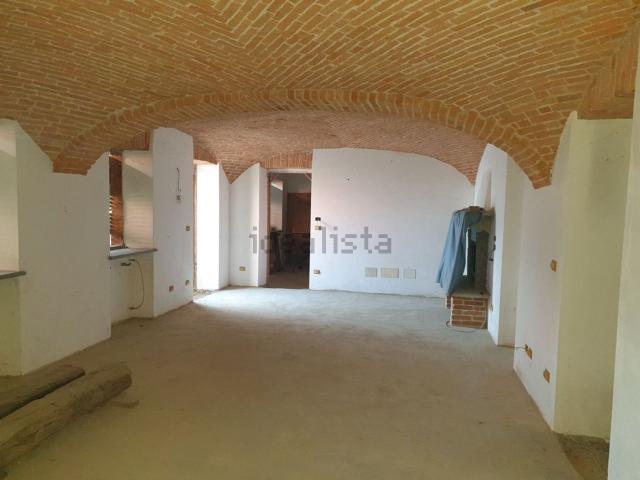 Villetta indipendente in vendita di 380 m² in Via Pietro Micca, 43