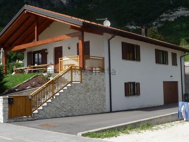 Villetta indipendente in vendita di 380 m² in Via XX Settembre, 33