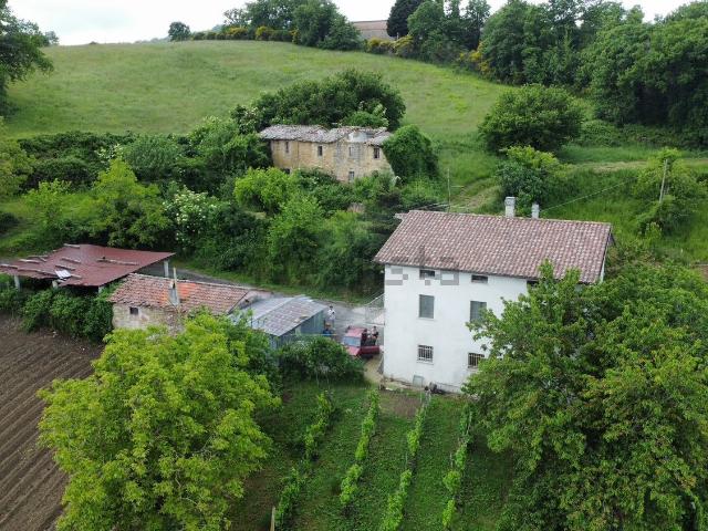 Villetta indipendente in vendita di 380 m² in Località Carbonesca