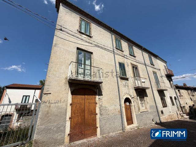 Villetta indipendente in vendita di 383 m² in Via Caselluccia