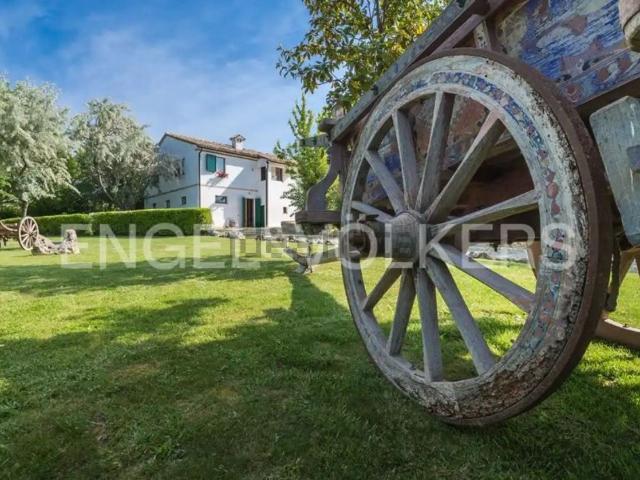 Villetta indipendente in vendita di 384 m² in Via del molinaccio, 7