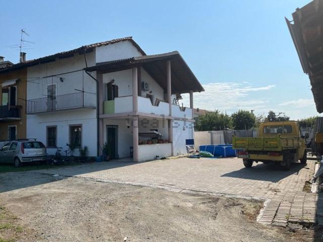 Villetta indipendente in vendita di 385 m² in Via Sant&apos Emiliano, 4
