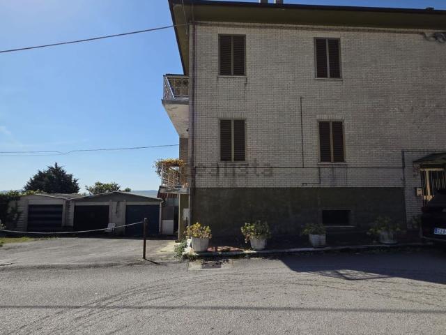 Villetta indipendente in vendita di 385 m² in Contrada San Gregorio, 14