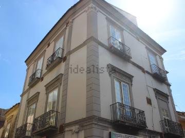 Villetta indipendente in vendita di 389 m² in Via Vallone