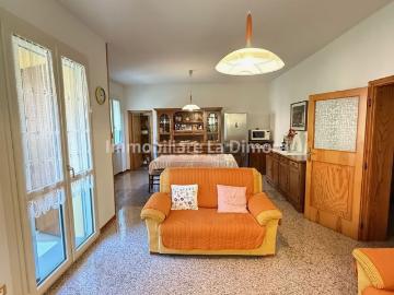 Villetta indipendente in vendita di 390 m²