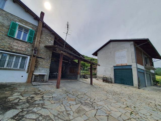 Villetta indipendente in vendita di 390 m²