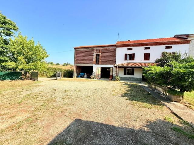 Villetta indipendente in vendita di 390 m² in Via Zamarioni, 8