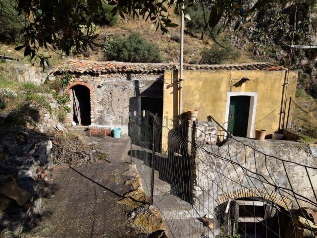 Villetta indipendente in vendita di 390 m² in Contrada curria