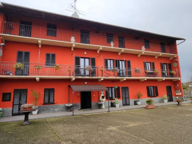 Villetta indipendente in vendita di 390 m² in Corso G.Matteotti, 73