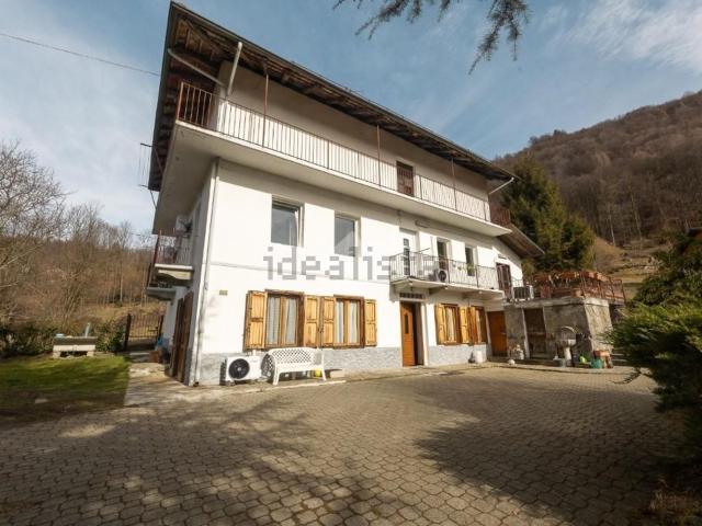 Villetta indipendente in vendita di 390 m² in Frazione Procaria, 44