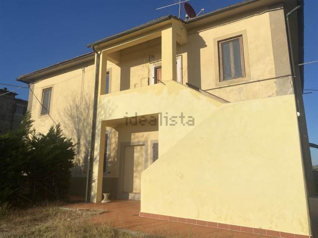 Villetta indipendente in vendita di 390 m² in Strada di Sant&apos  Appiano