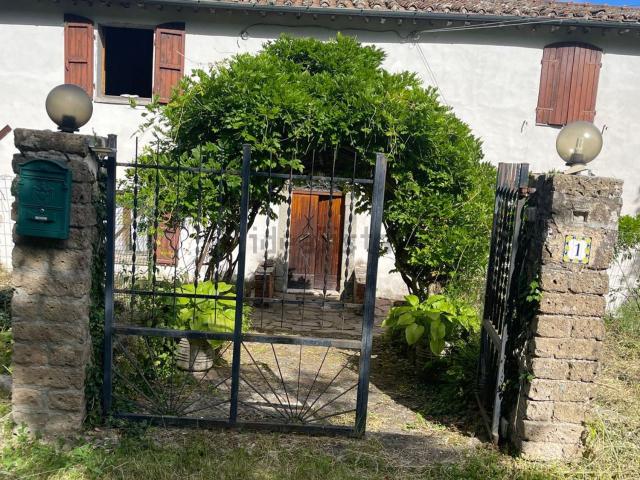 Villetta indipendente in vendita di 393 m² in Via Podere Vaccarecce, 1