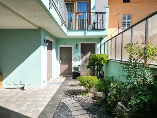 Villetta indipendente in vendita di 394 m² in Via Pascale, 7
