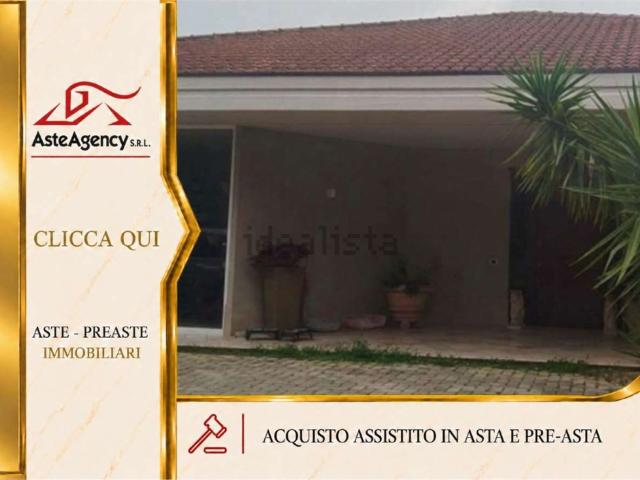 Villetta indipendente in vendita di 395 m² in Via Brecciarola, 95